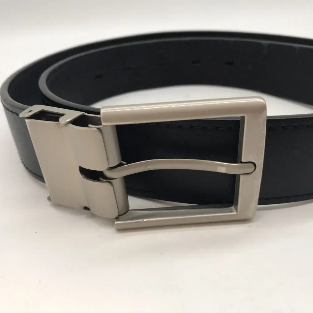 OOBE Black Leather Belt Women's size M 1 1/4” wide 38” long Overall Missing Loop